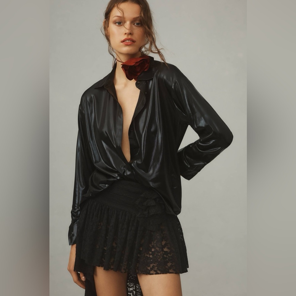 Anthropologie Shine Long-Sleeve Buttondown Shirt‎